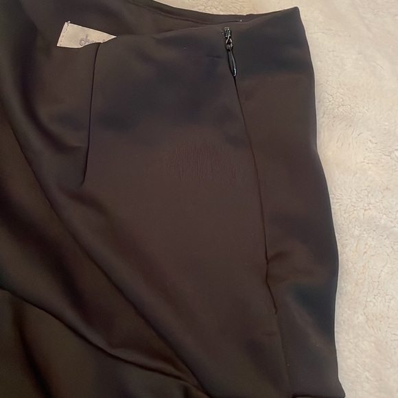 Charlotte Russe black mini skirt ruffled bottom size Small - Picture 4 of 7